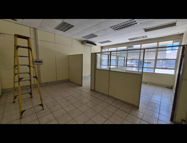 505M² FACTORY TO LET IN BOKSBURG EAST